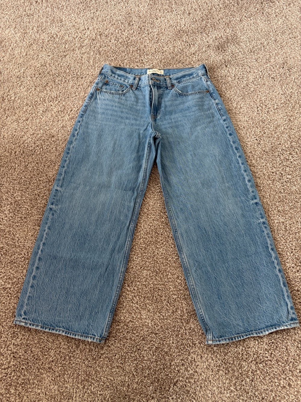 Abercrombie Low Rise Ultra Loose 27 xshort